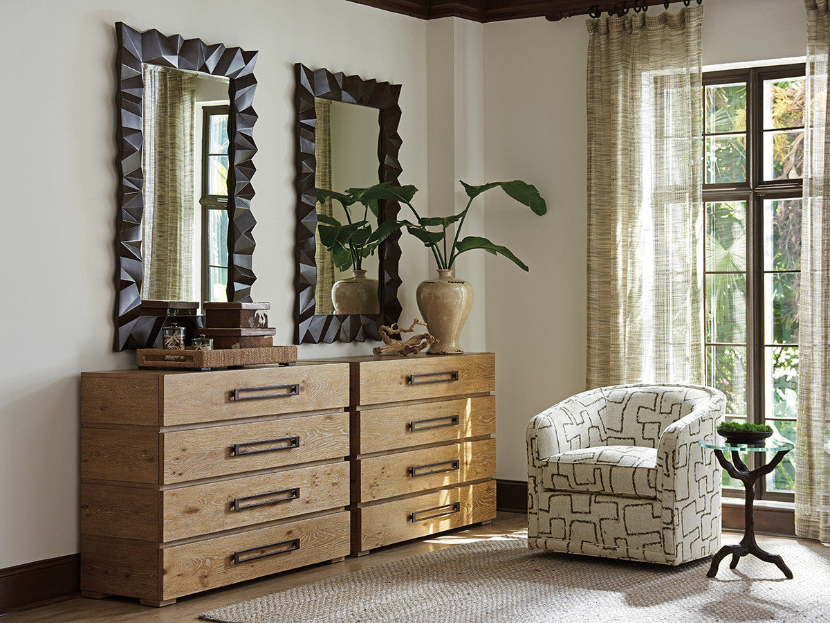 Los Altos Colton Swivel Chair By Tommy Bahama