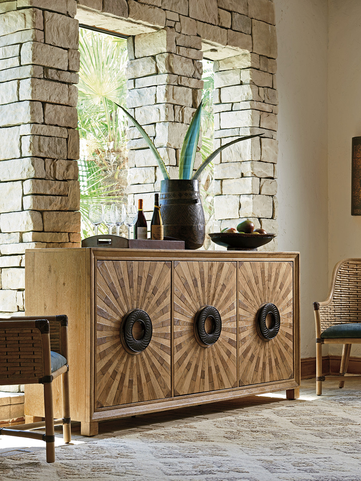Los Altos Viceroy Buffet By Tommy Bahama