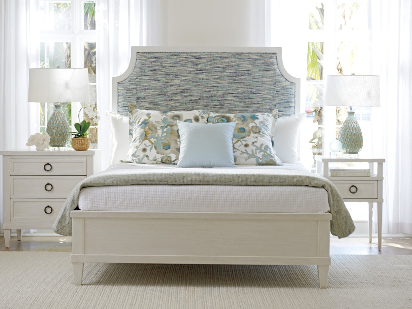 Ocean Breeze Collier Night Table