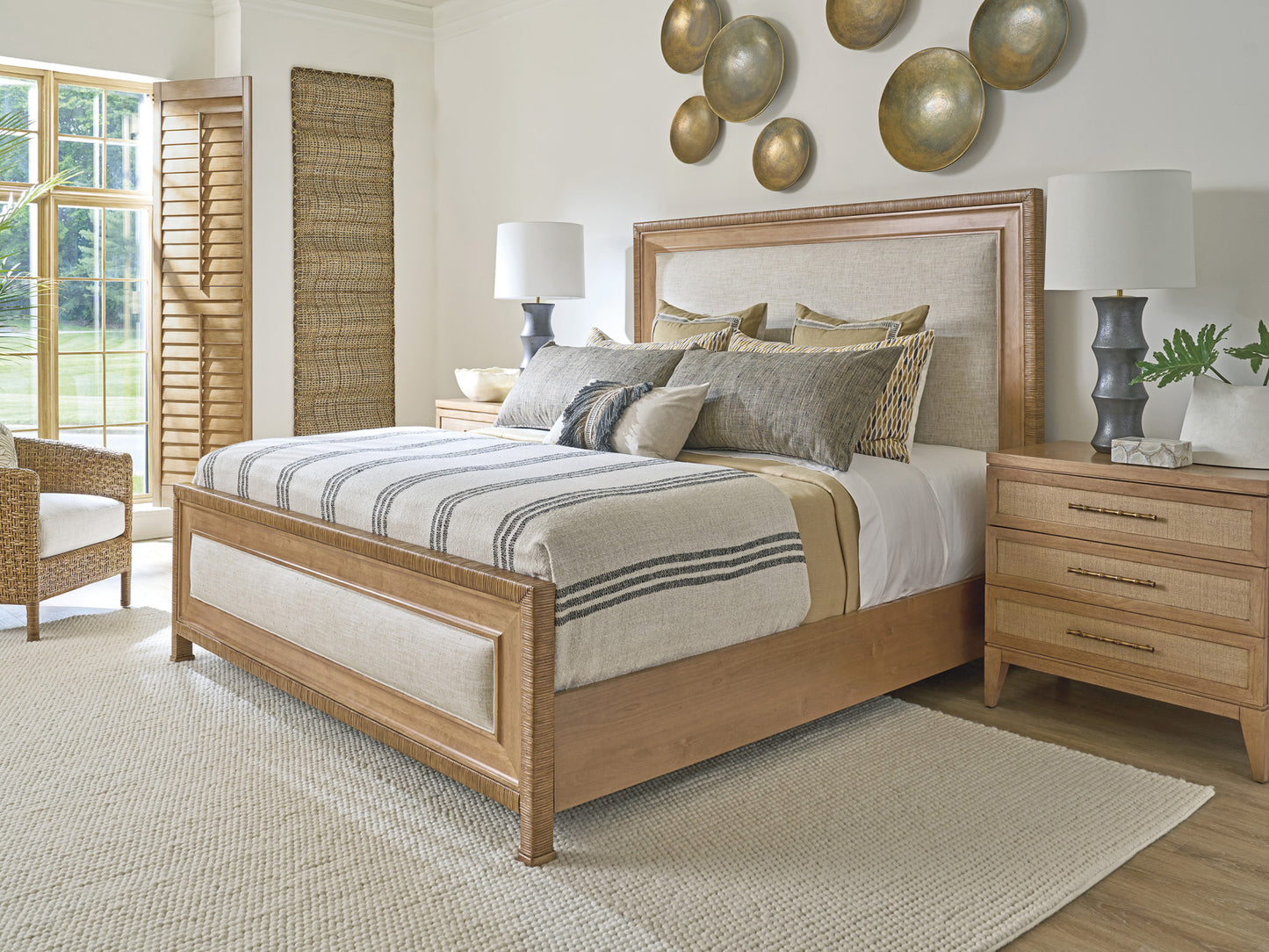 Key Biscayne Grand Isle Upholstered Bed