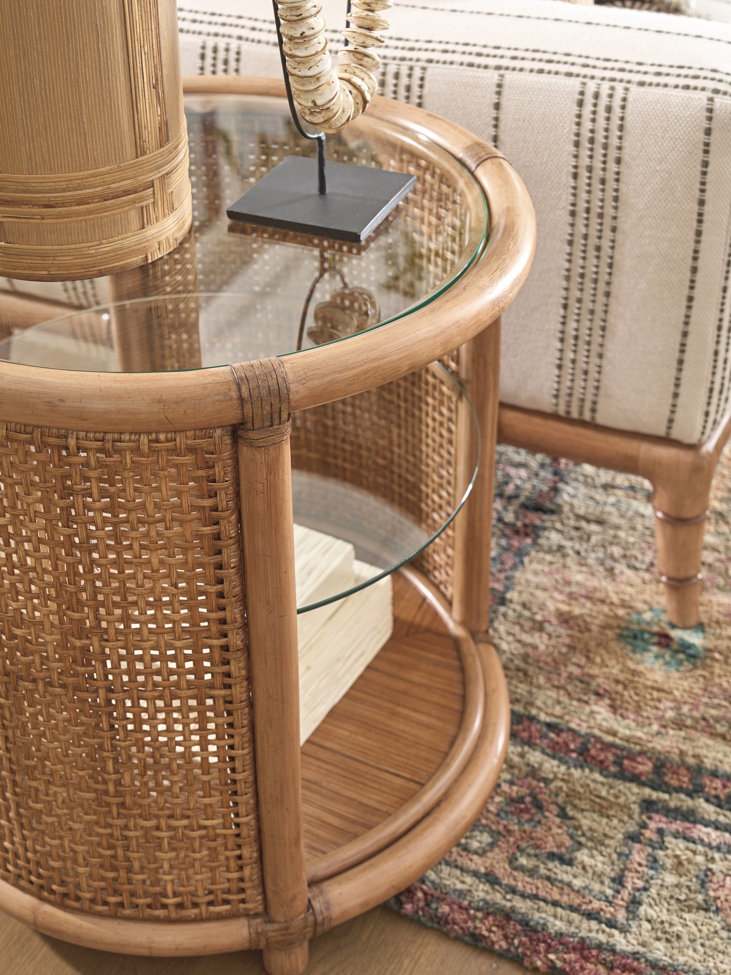 Key Biscayne Tortuga Round End Table