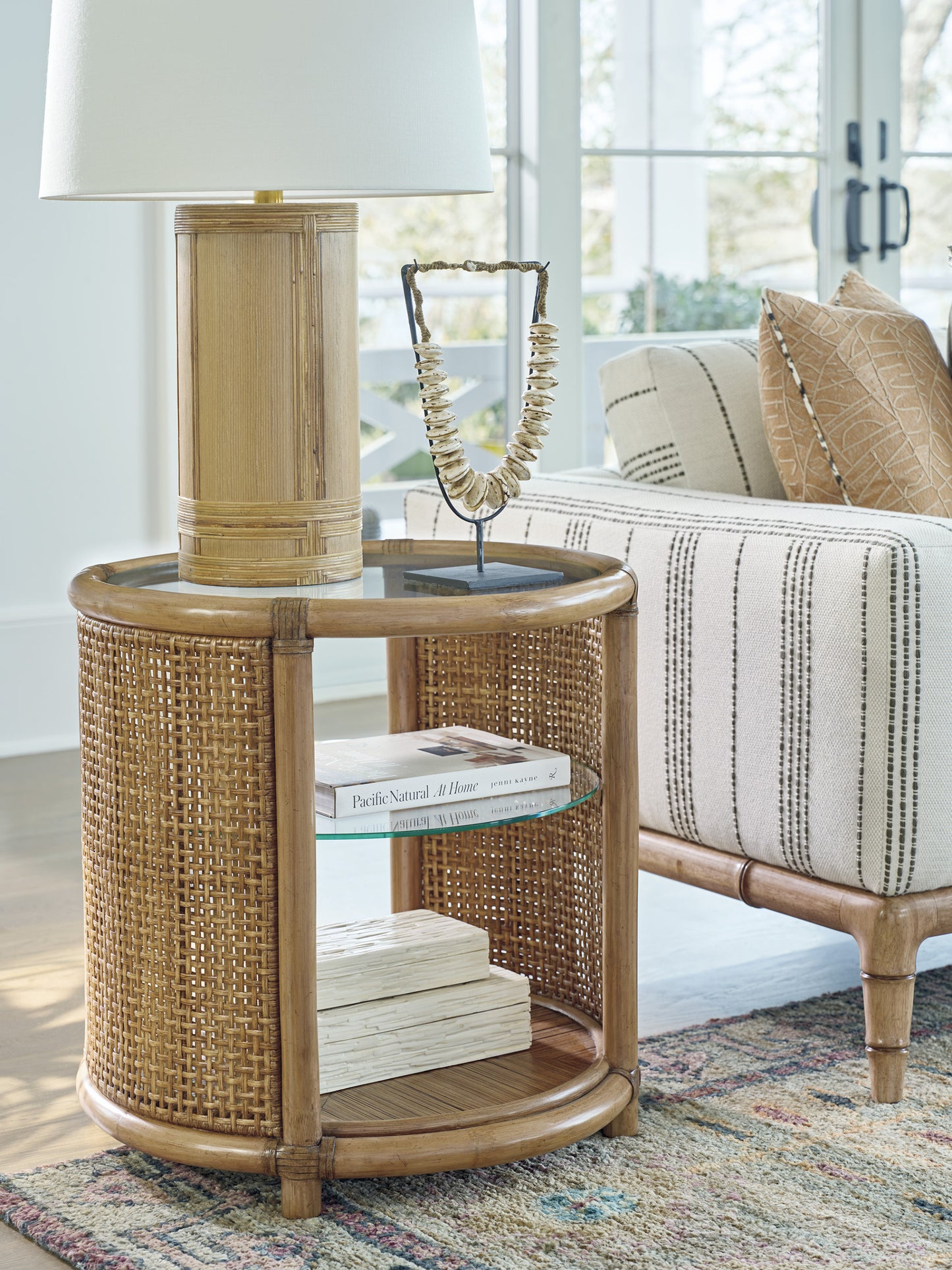 Key Biscayne Tortuga Round End Table