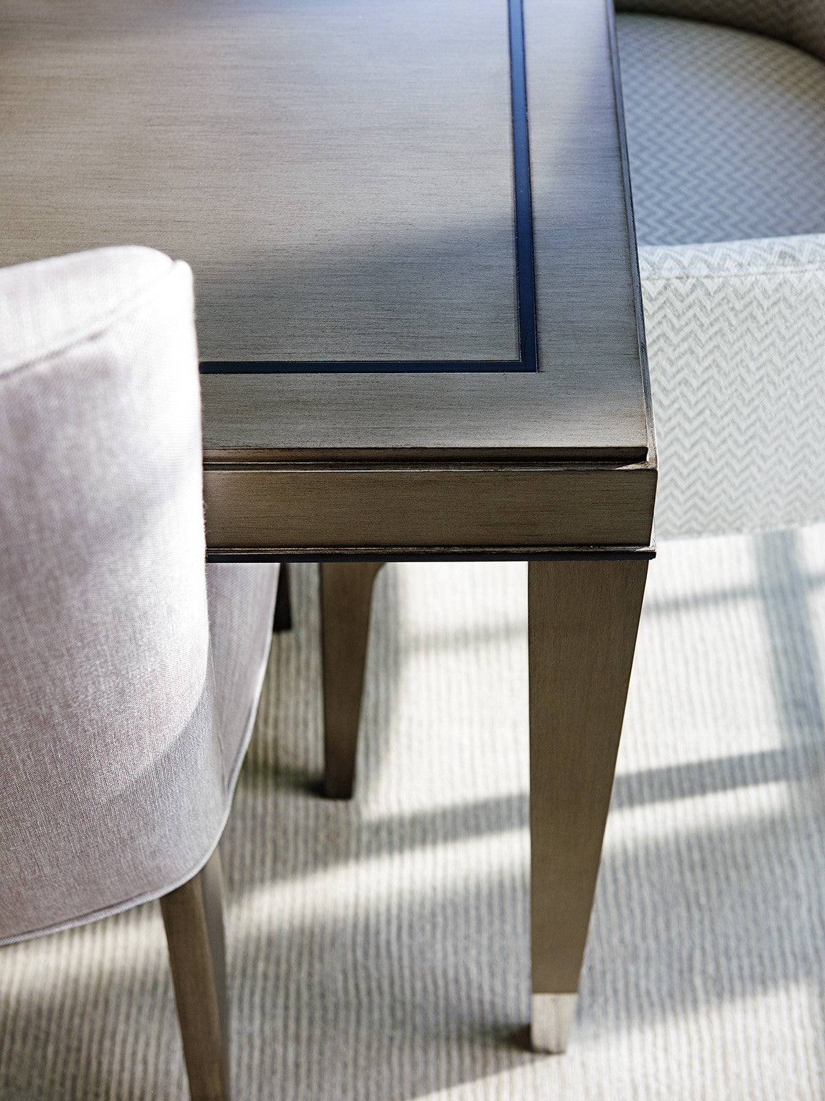 Lexington Ariana Chateau Rectangular Dining Table