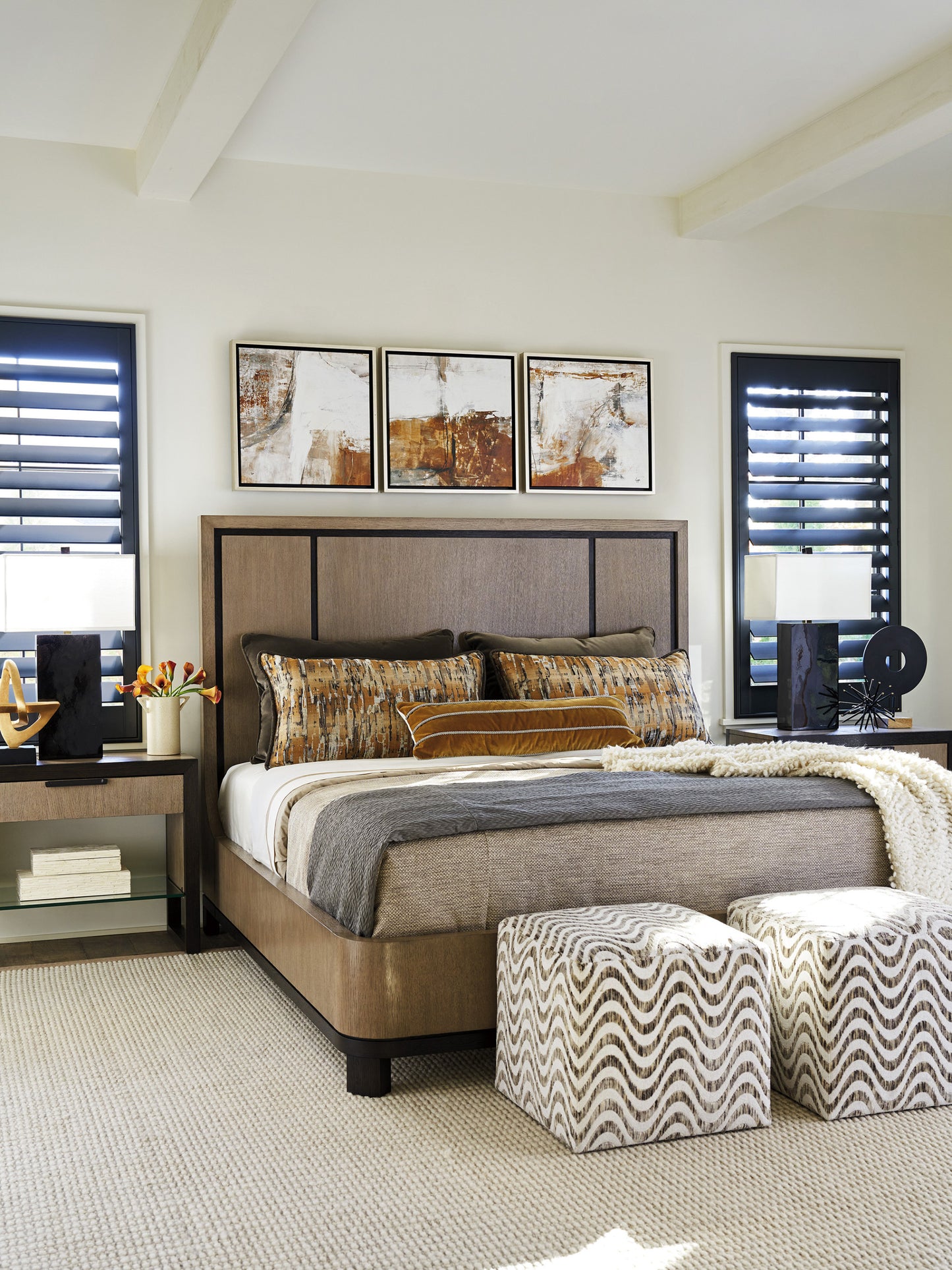 Lexington Zanzibar Jupiter Ottoman