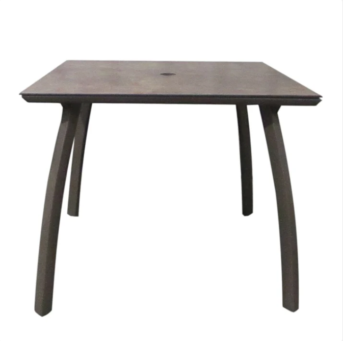 Grosfillex Sunset Table