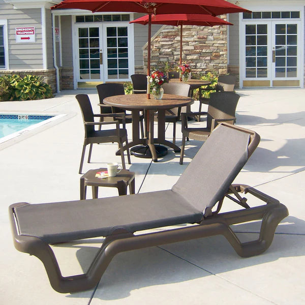 Grosfillex Java Chaise Lounge