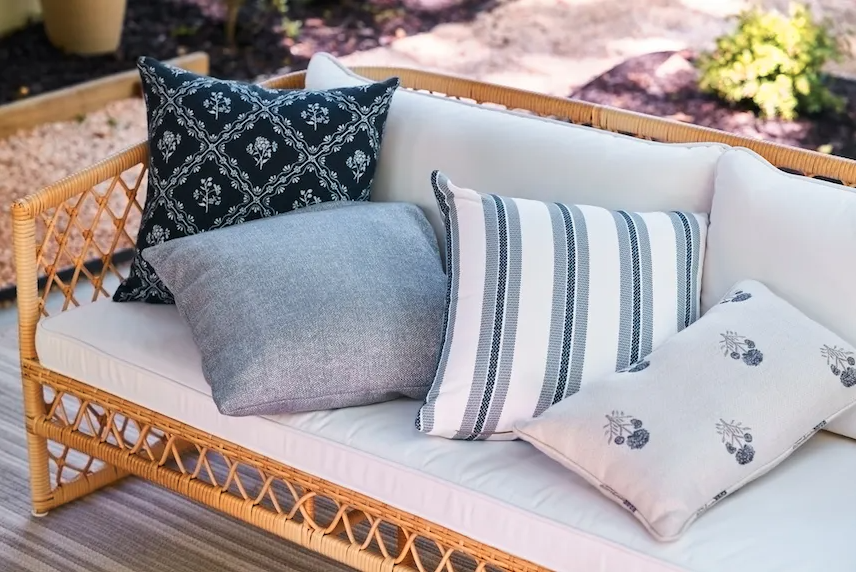 CUSTOM THROW PILLOWS