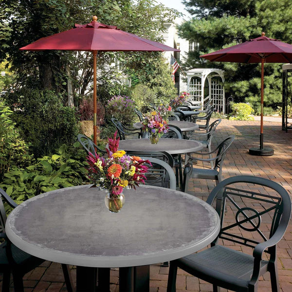 Grosfillex Aquaba Table