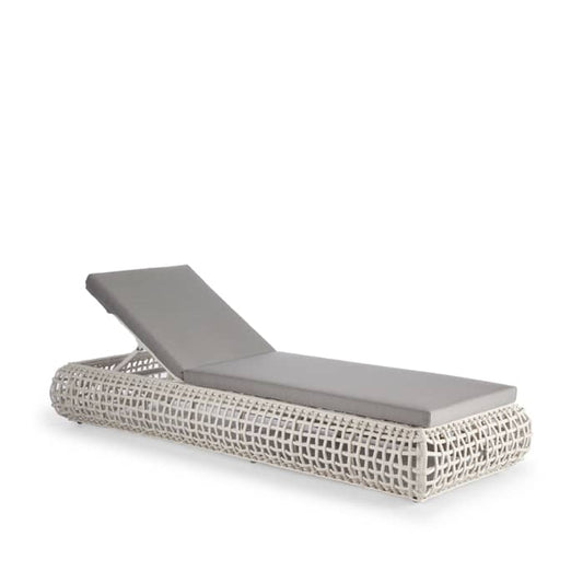 Skyline Dynasty Lounger