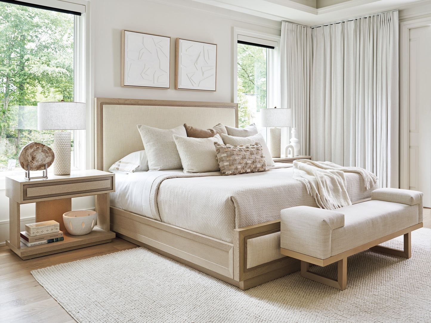 Sunet Key Grayson Upholstered Bed