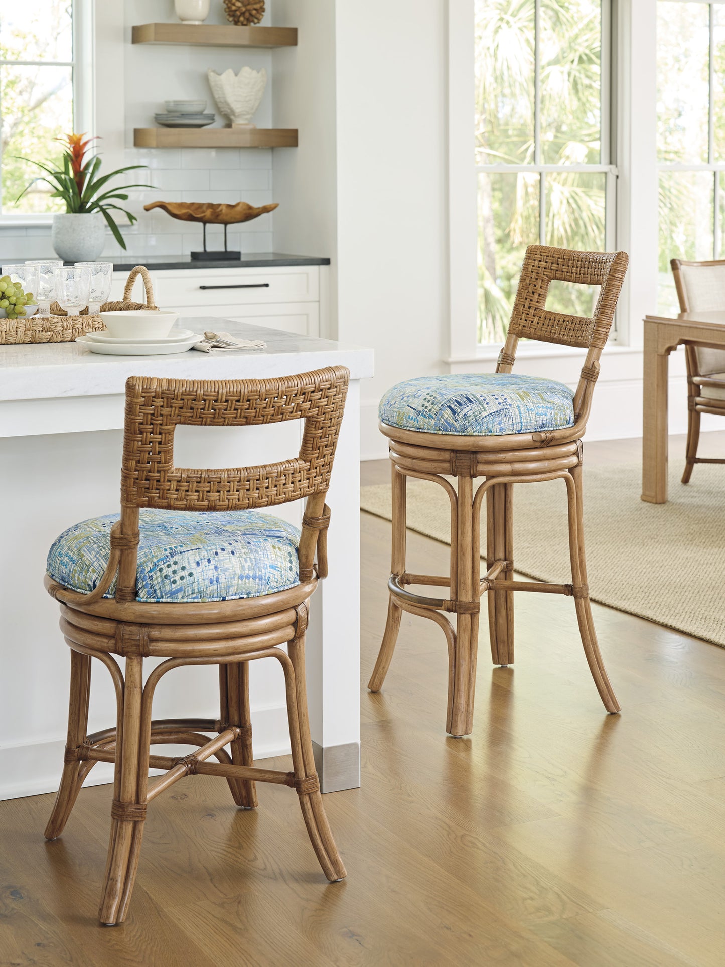 Key Biscayne Bay Harbour Swivel Counter Stool by Tommy Bahama