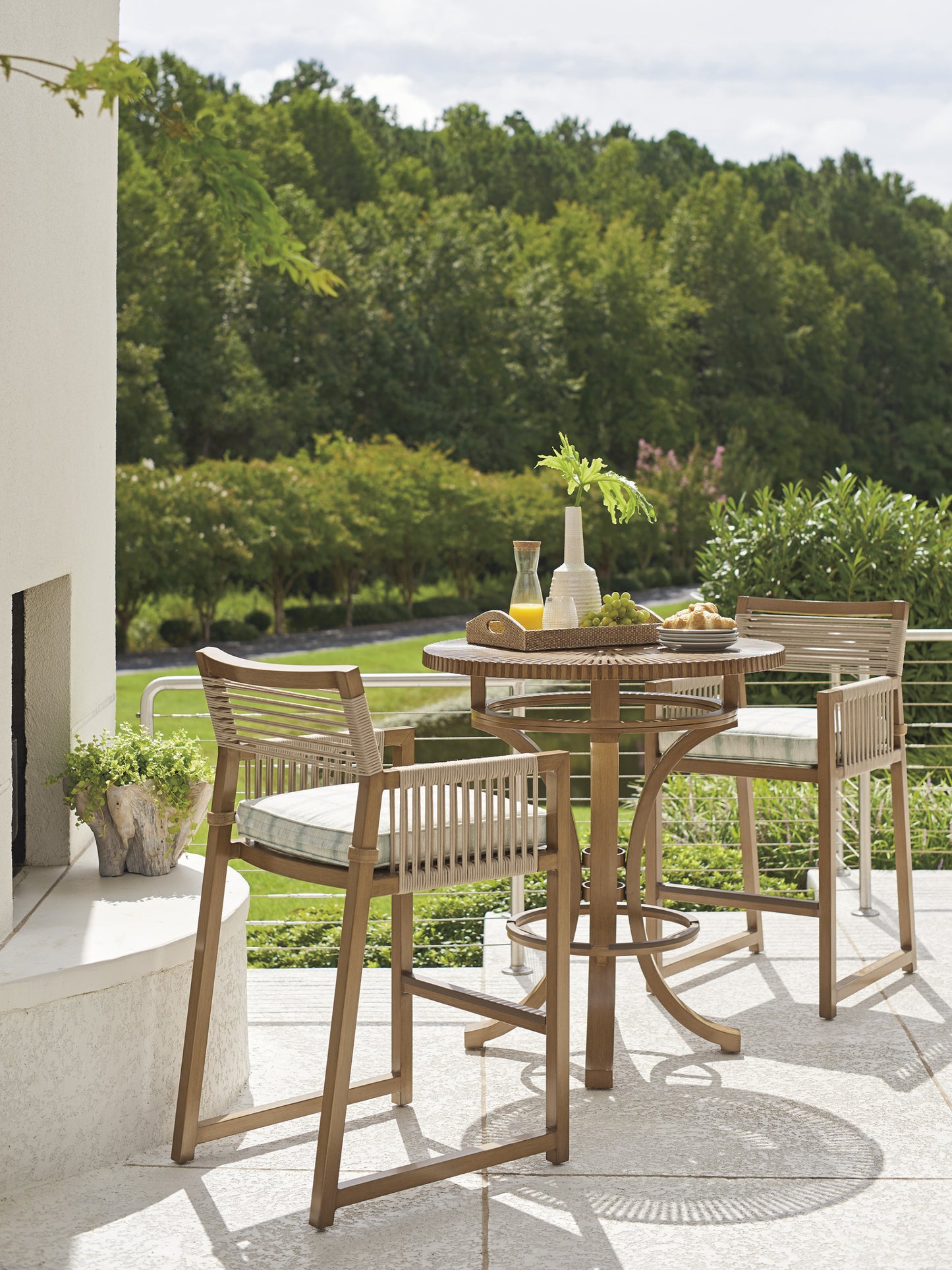 Tommy Bahama St. Tropez High / Low Bistro Table
