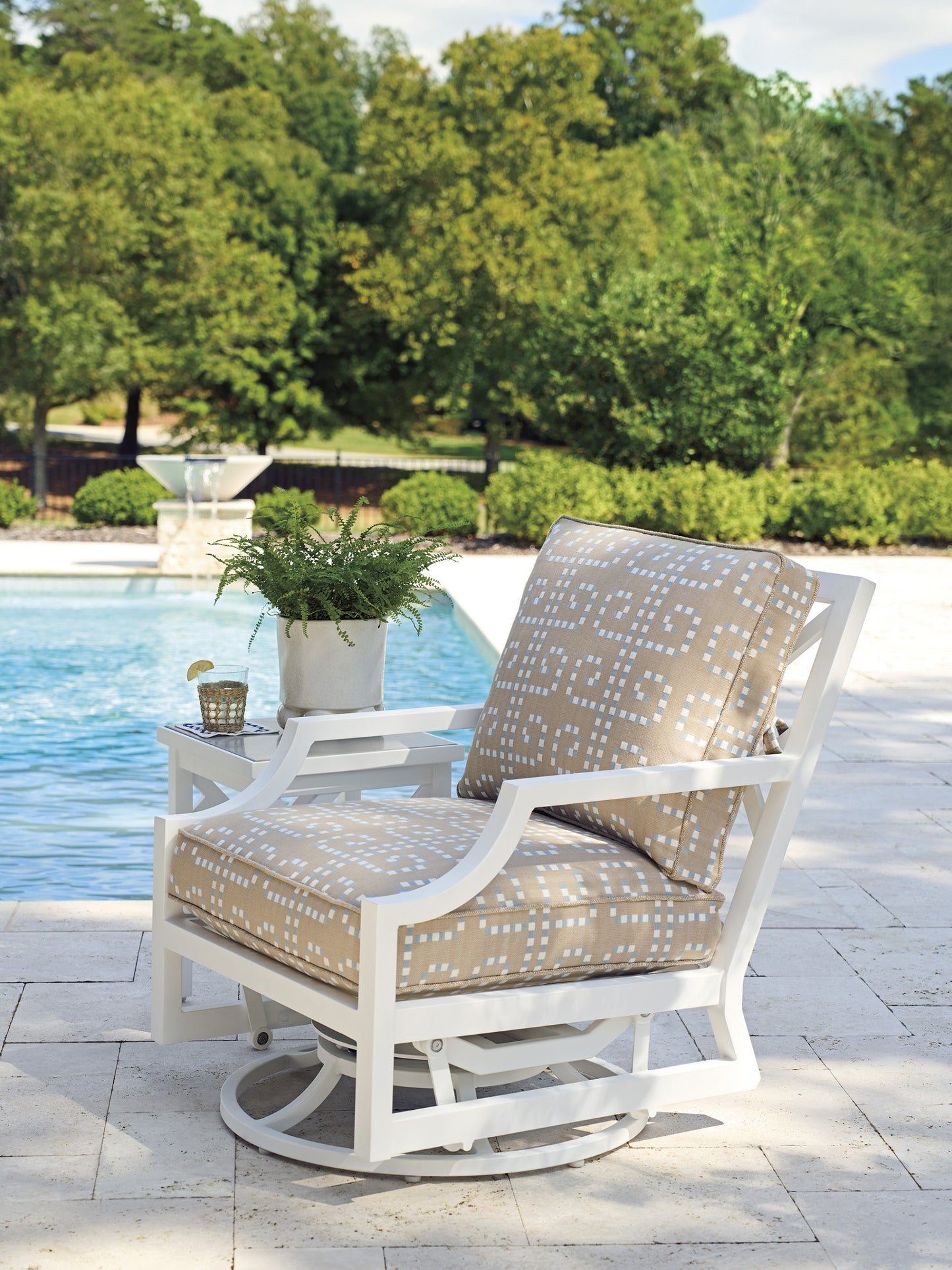 Island Classics Lounge Chair