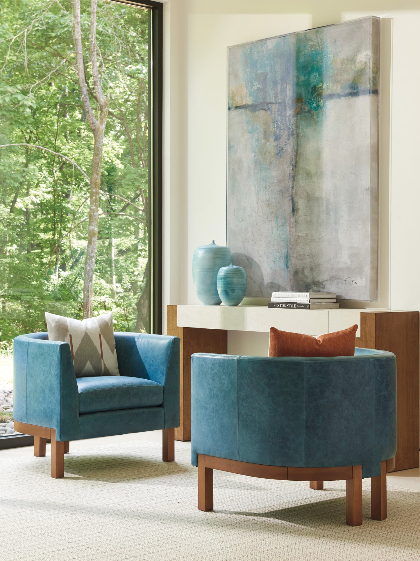Palm Desert Sonata Leather Chair By Tommy Bahama