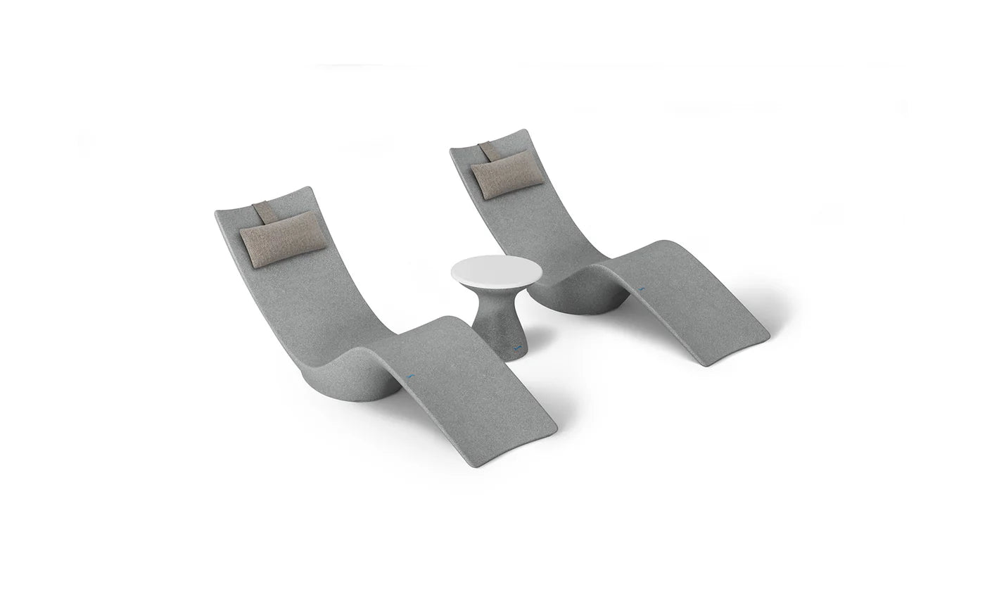 Resort Luxury Outdoor Paradise In-Pool Furniture Bundle