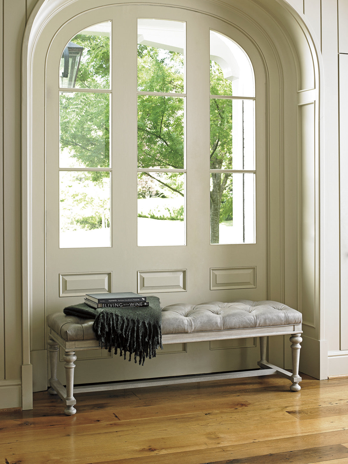 Lexington Oyster Bay Bellport Leather Bed Bench