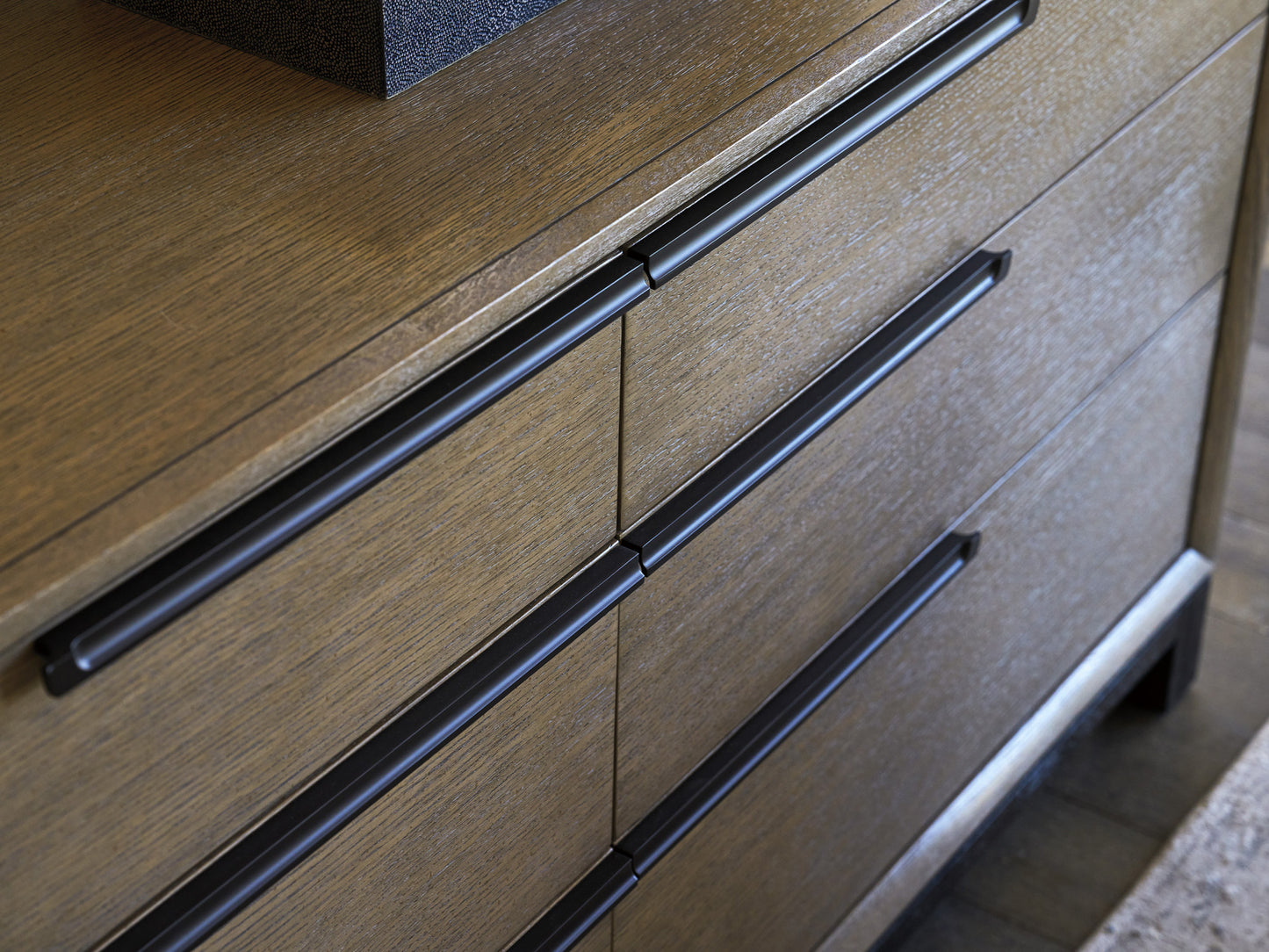 Lexington Zanzibar Algiers Double Dresser