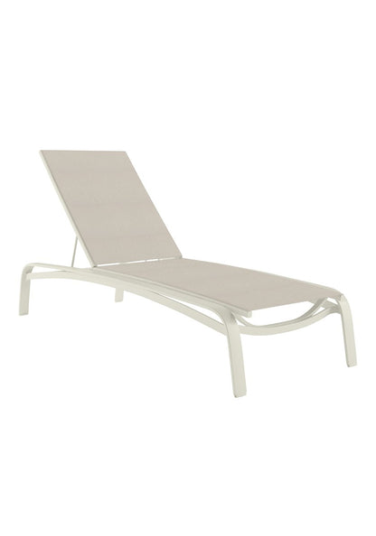 Laguna Beach, Relaxed Sling Chaise Lounge