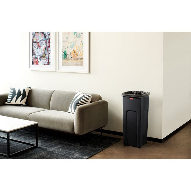 Rubbermaid Universal 23 GAL Square
