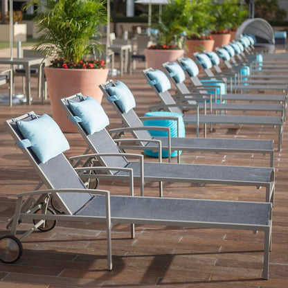 Kannoa Saint Lucia Chaise Lounge with Arms