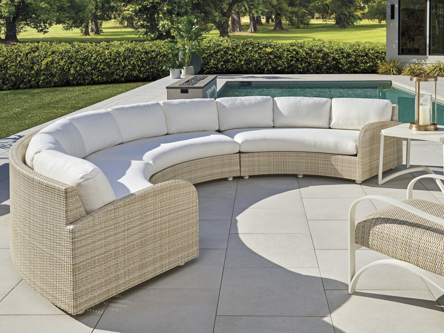 Tommy Bahama Sand Dune Sectional