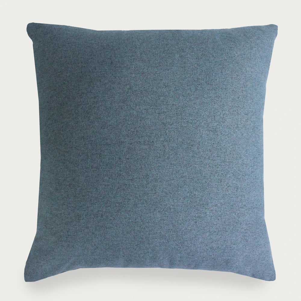 Settee Square 18X18