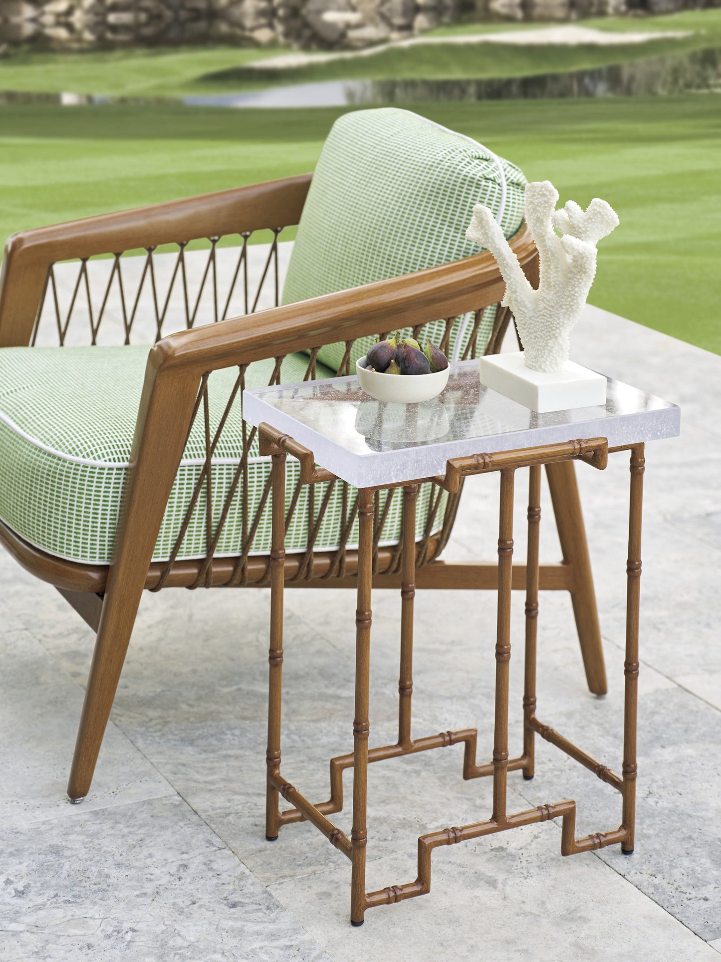 Tommy Bahama Palm Desert Poolside Accent Table