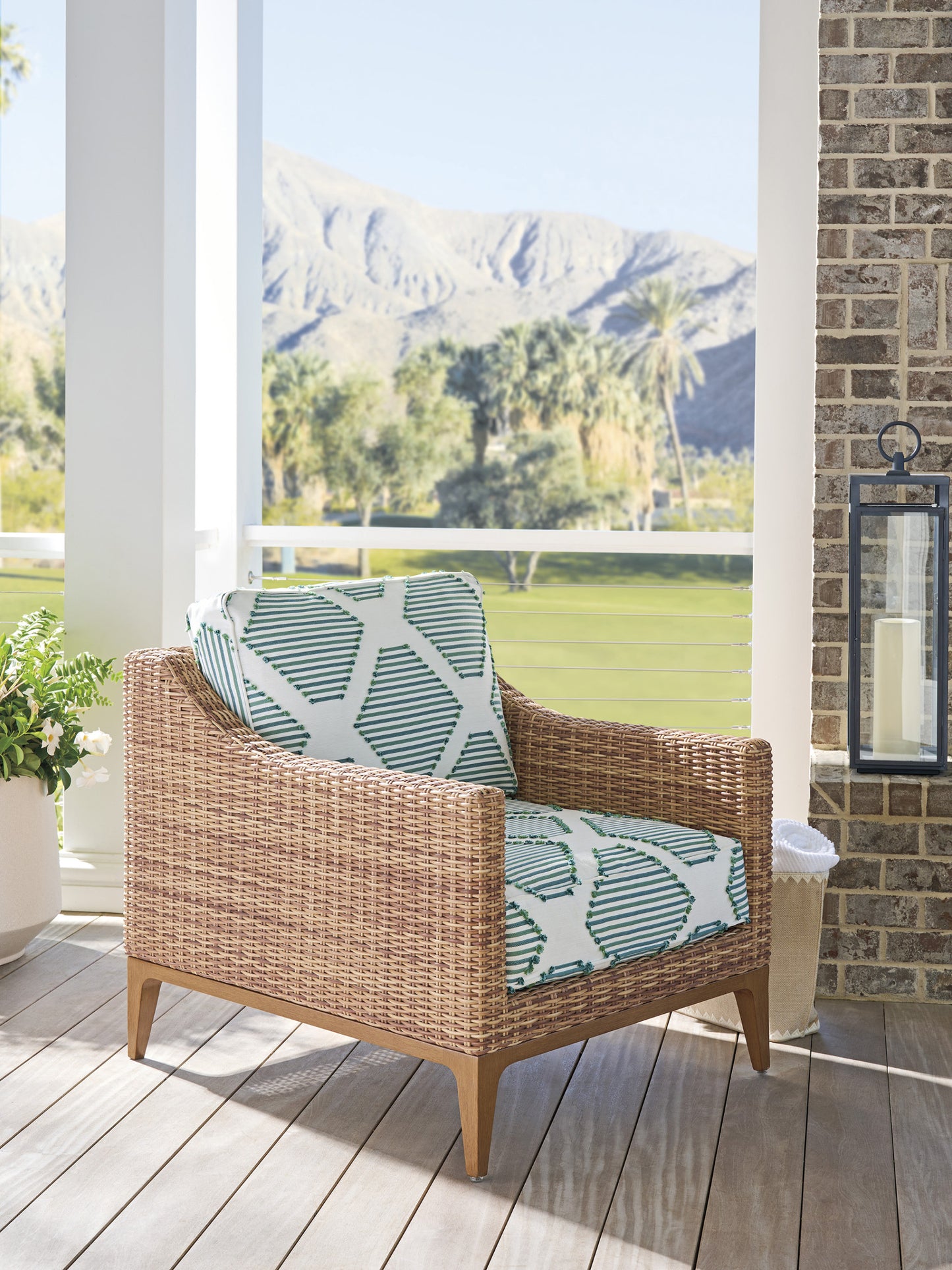 Tommy Bahama Palm Desert Poolside Lounge Chair