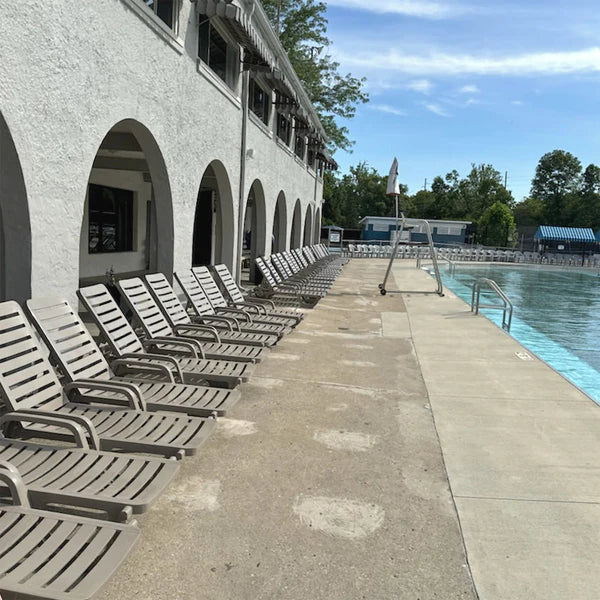 Grosfillex Bahia Chaise Lounge