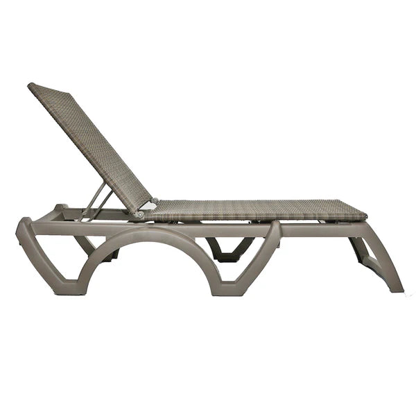 Grosfillex Java Chaise Lounge
