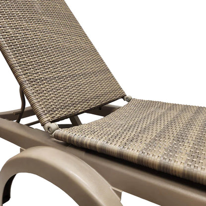 Grosfillex Java Chaise Lounge