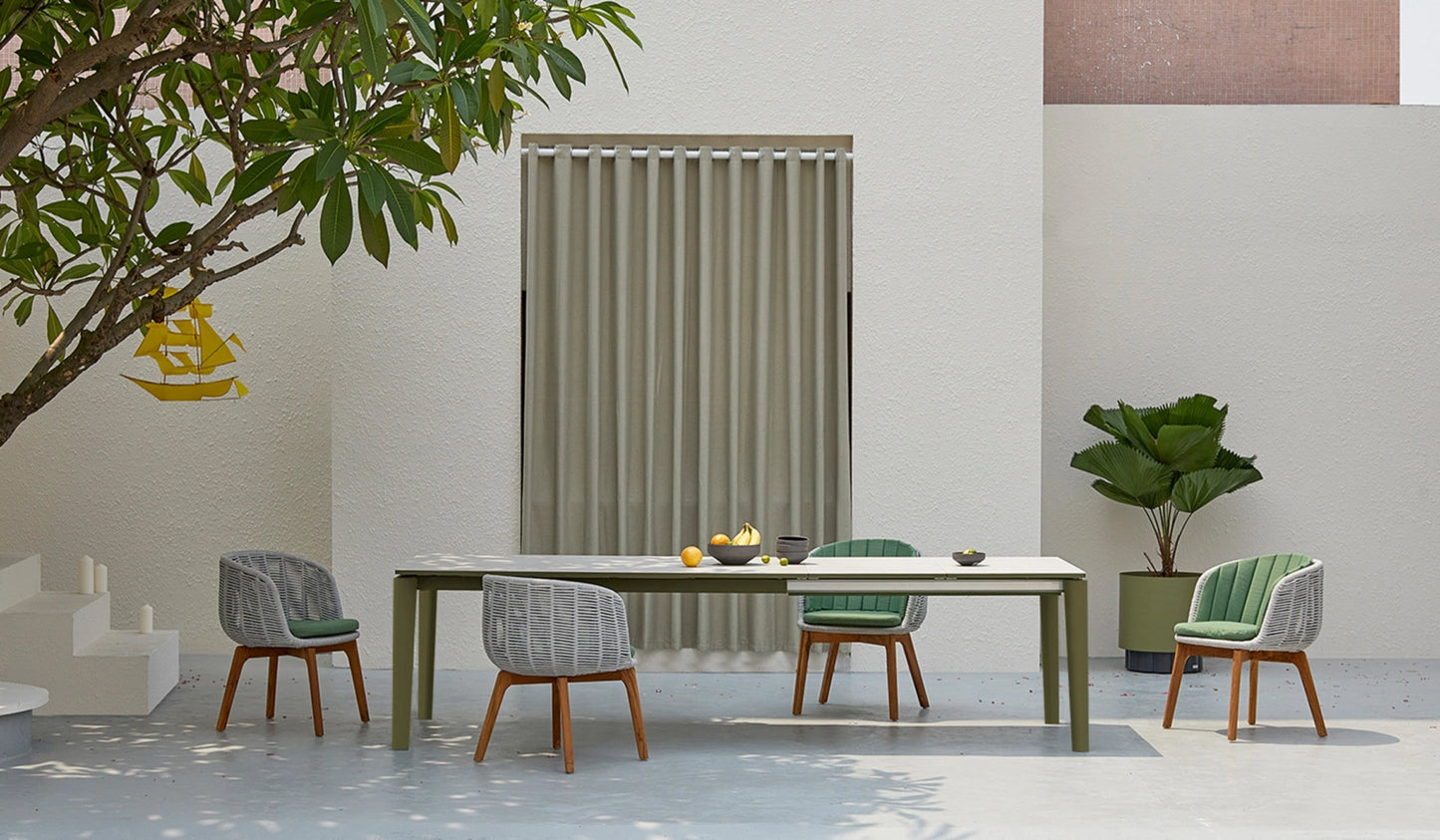 FLS Bagel Dining Armchair